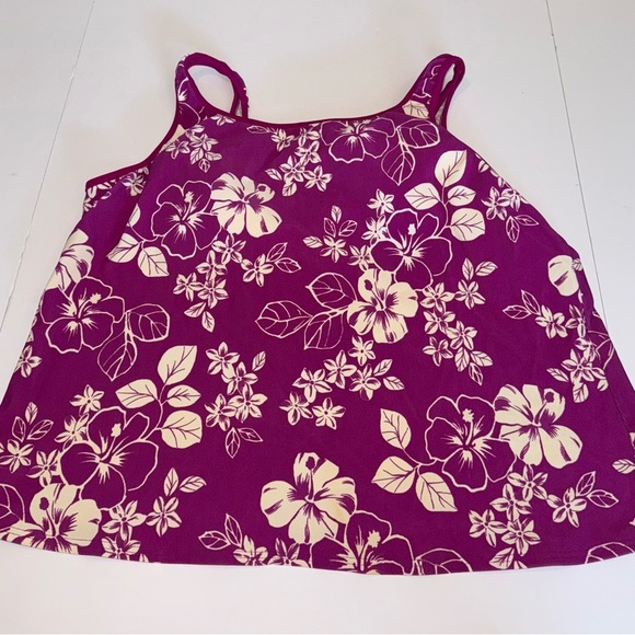 LL bean woman’s swim top - Picture 1 of 7
